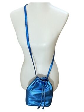 SAS Gracie Metallic Blue Leather Drawstring Crossbody Bag NWOTs Made in USA